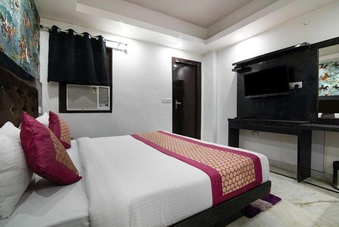 Hotel Shiva International Near By Igi Airport ニューデリー エクステリア 写真